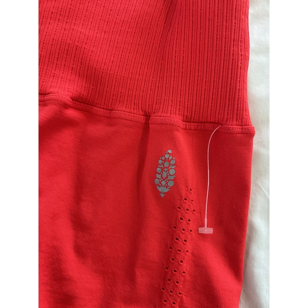 Free People Movement Good Karma Running Shorts Size XS/Small Cherry Tomato NWT - Picture 7 of 8